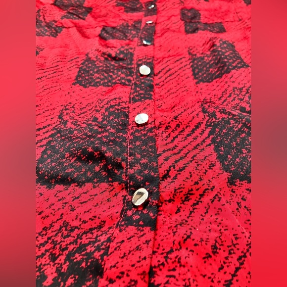 Cocomo Women’s Silky 3/4 Sleeve Button Down Blouse in Red and Black Plaid Sz S - Picture 4 of 7